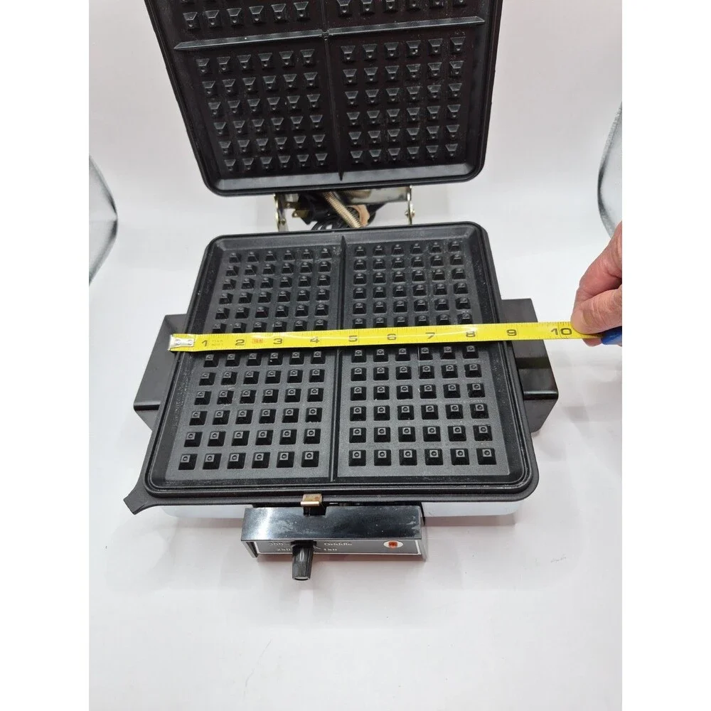 Vintage Toastmaster 270 Waffle Baker / Reversible Grill Tested Works USA made